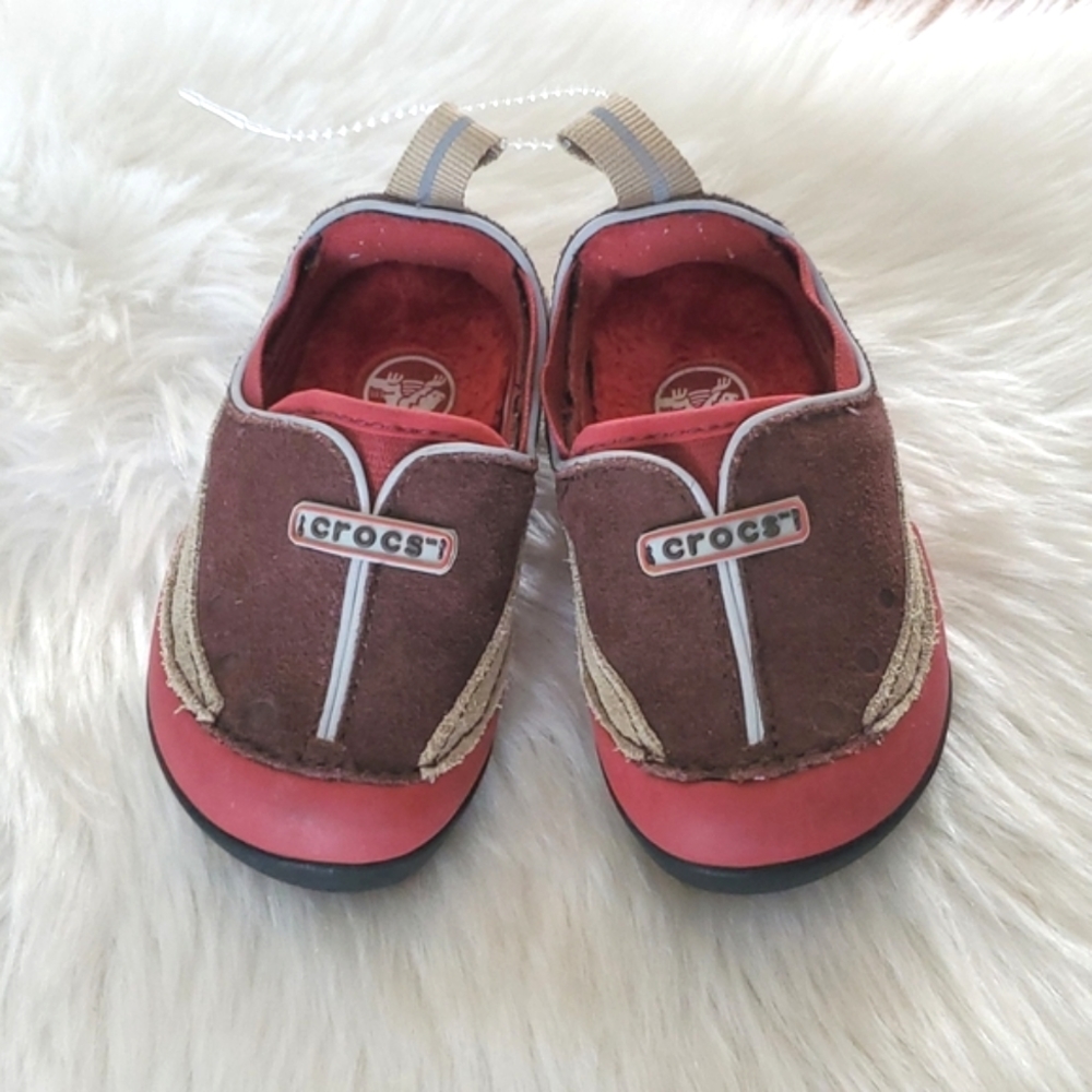 Toddler crocs Slip On red brown sz 5